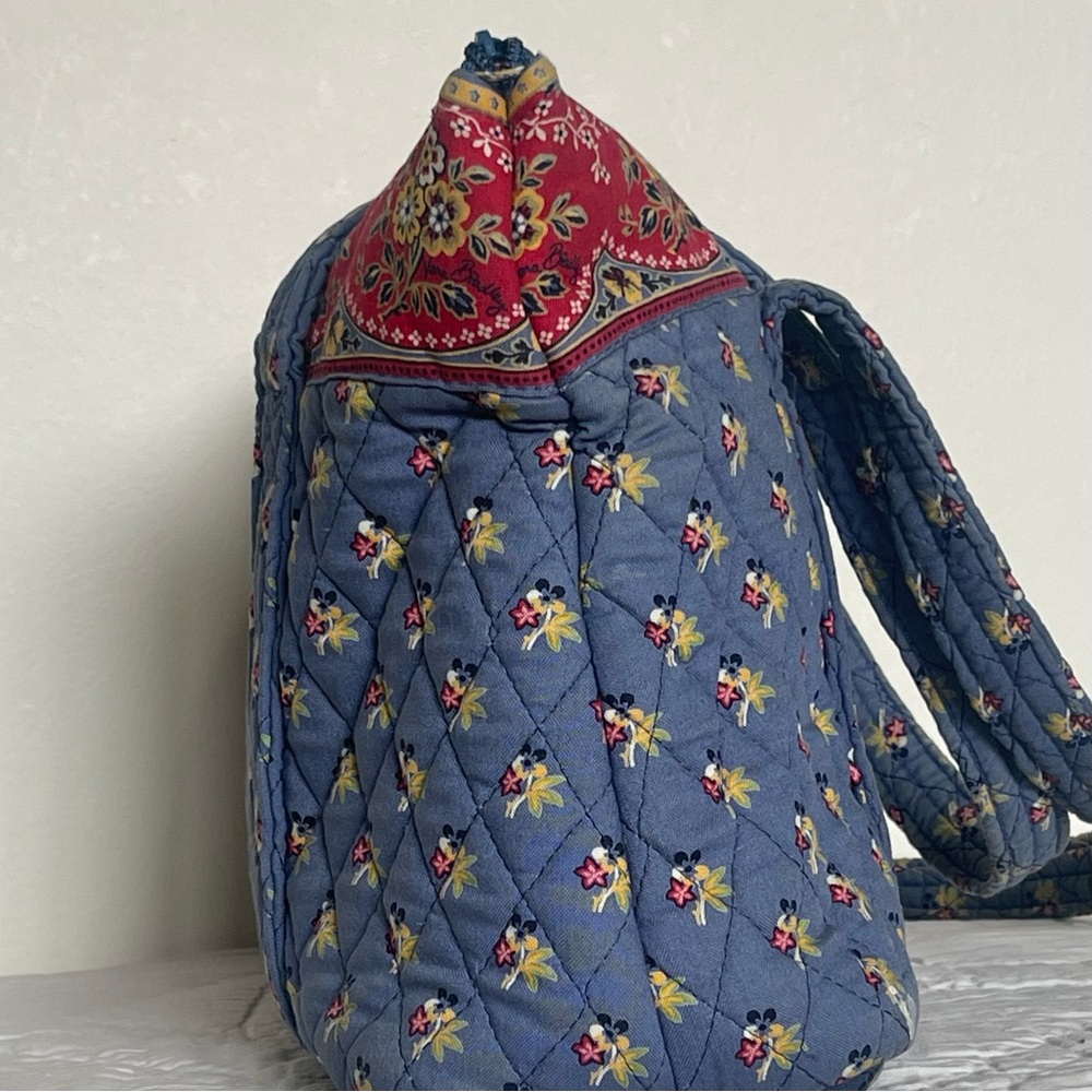 Vera Bradley Floral Quilted Blue Shoulder Bag - Picture 4 of 10